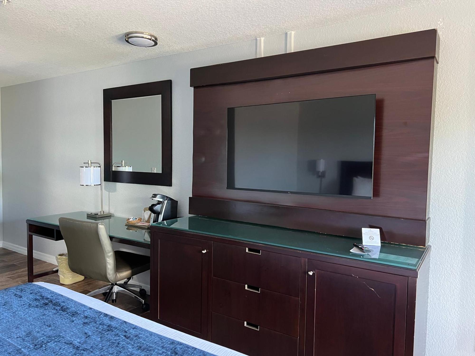 Lantern Inn & Suites - Sarasota Esterno foto