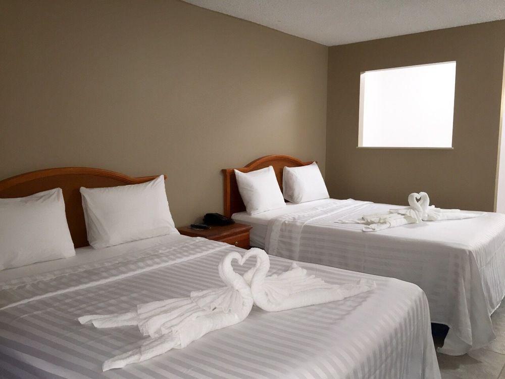 Lantern Inn & Suites - Sarasota Esterno foto