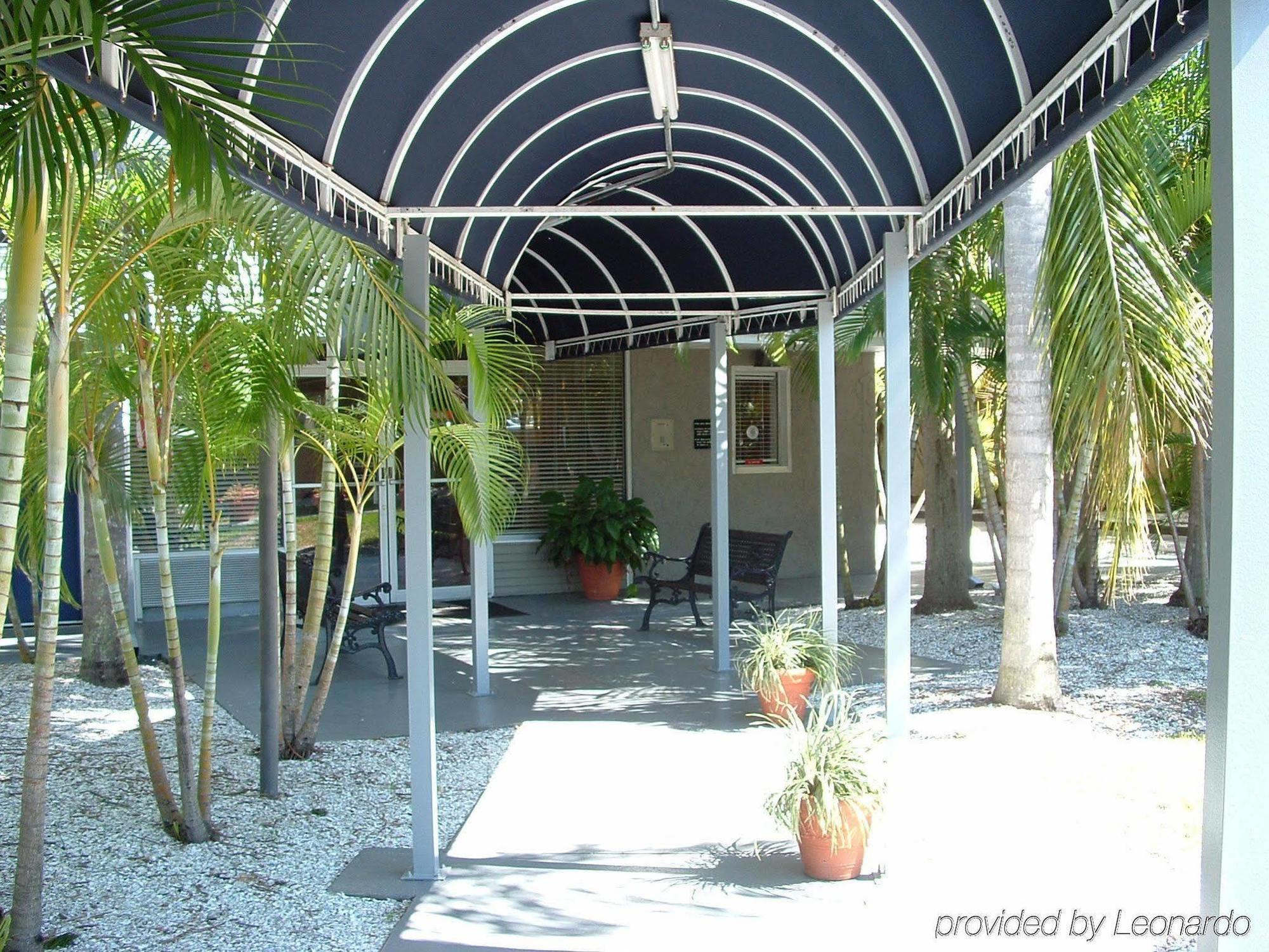 Lantern Inn & Suites - Sarasota Esterno foto