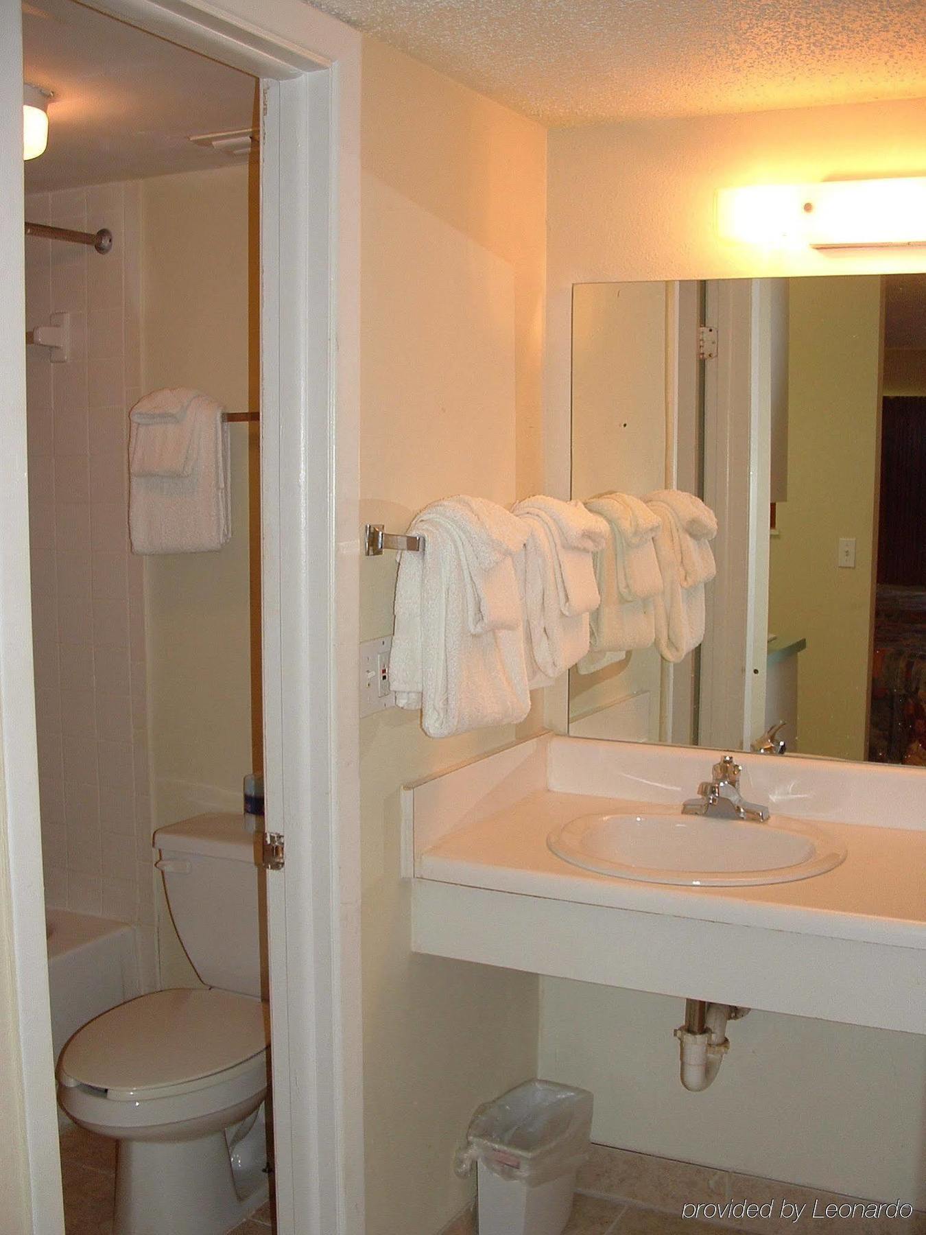 Lantern Inn & Suites - Sarasota Esterno foto